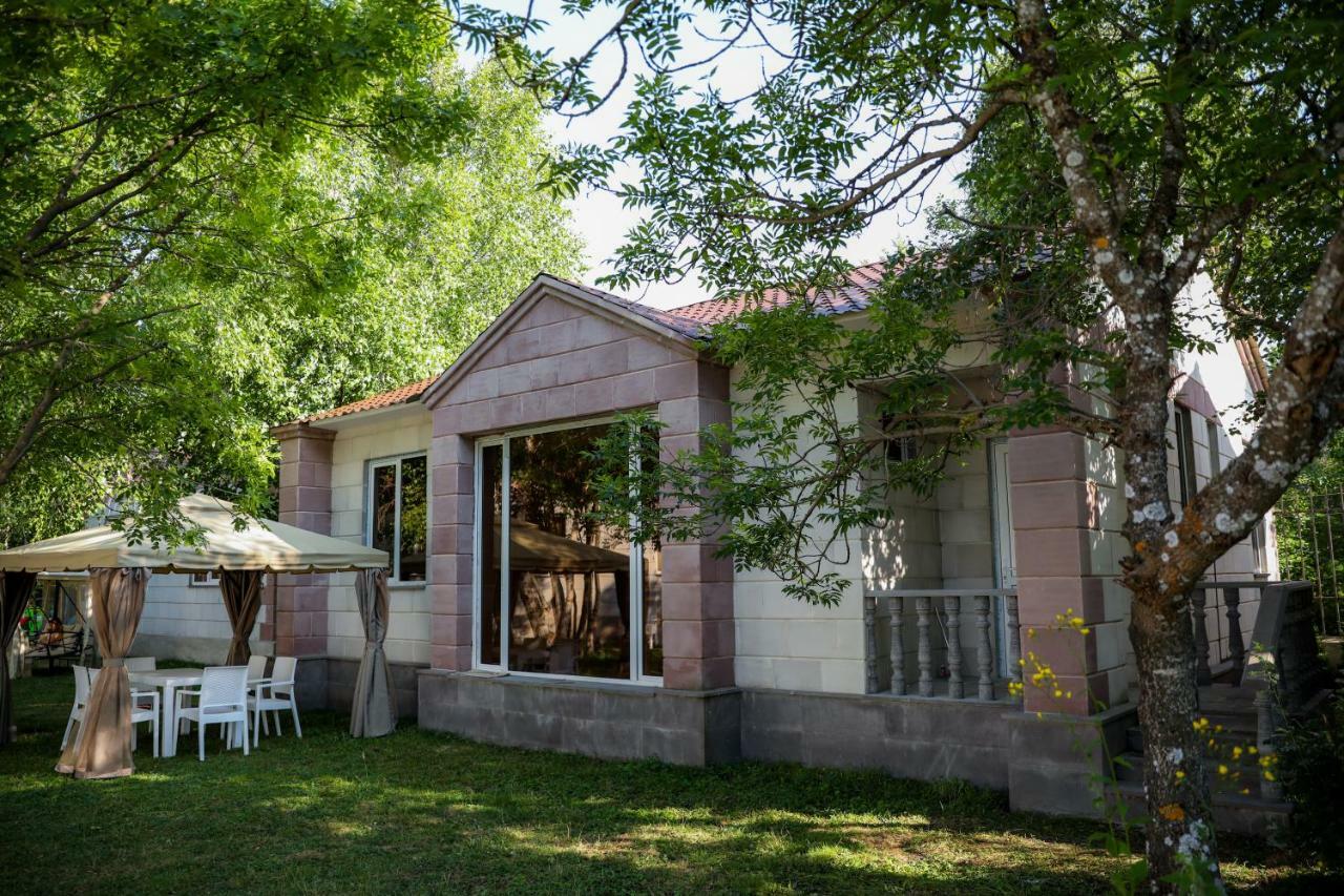 Garden Inn Resort Sevan Exterior photo